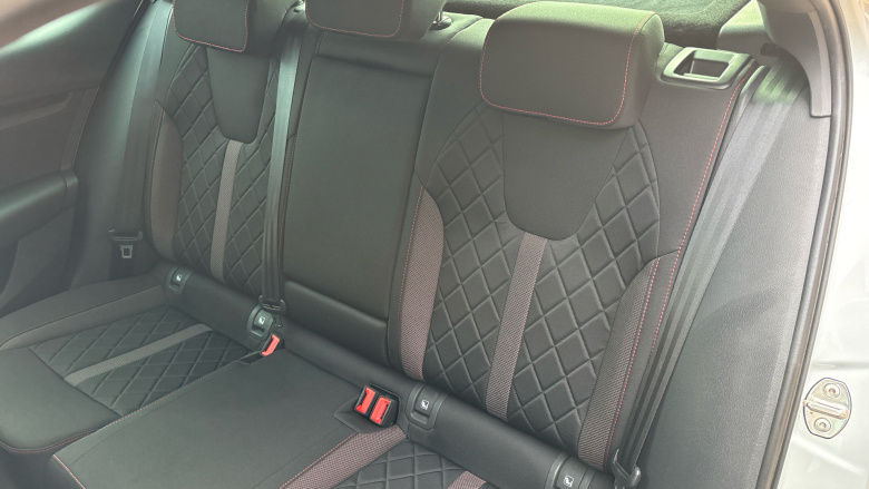 Skoda Octavia 2.0 TSI vRS 5dr Petrol Hatchback